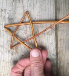 folding willow to create star shape